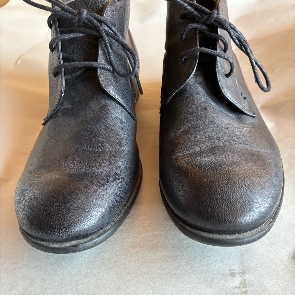JOHN VARVATOS STAR USA COMMUTER CHUKKA BOOT PEBBLE LEATHER Size 10 - Picture 3 of 9
